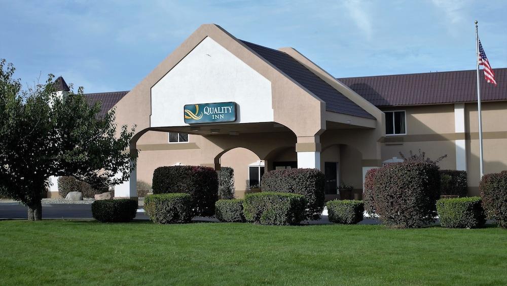 Country Inn & Suites By Radisson, Battle Creek, Mi Екстер'єр фото