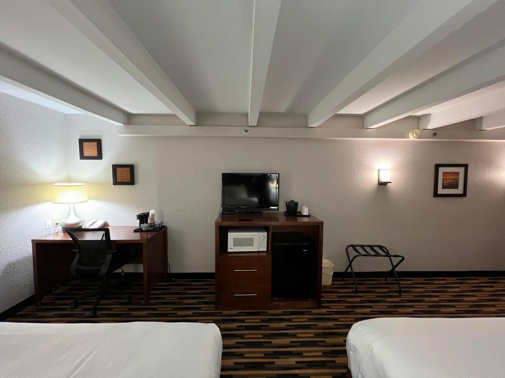 Country Inn & Suites By Radisson, Battle Creek, Mi Екстер'єр фото