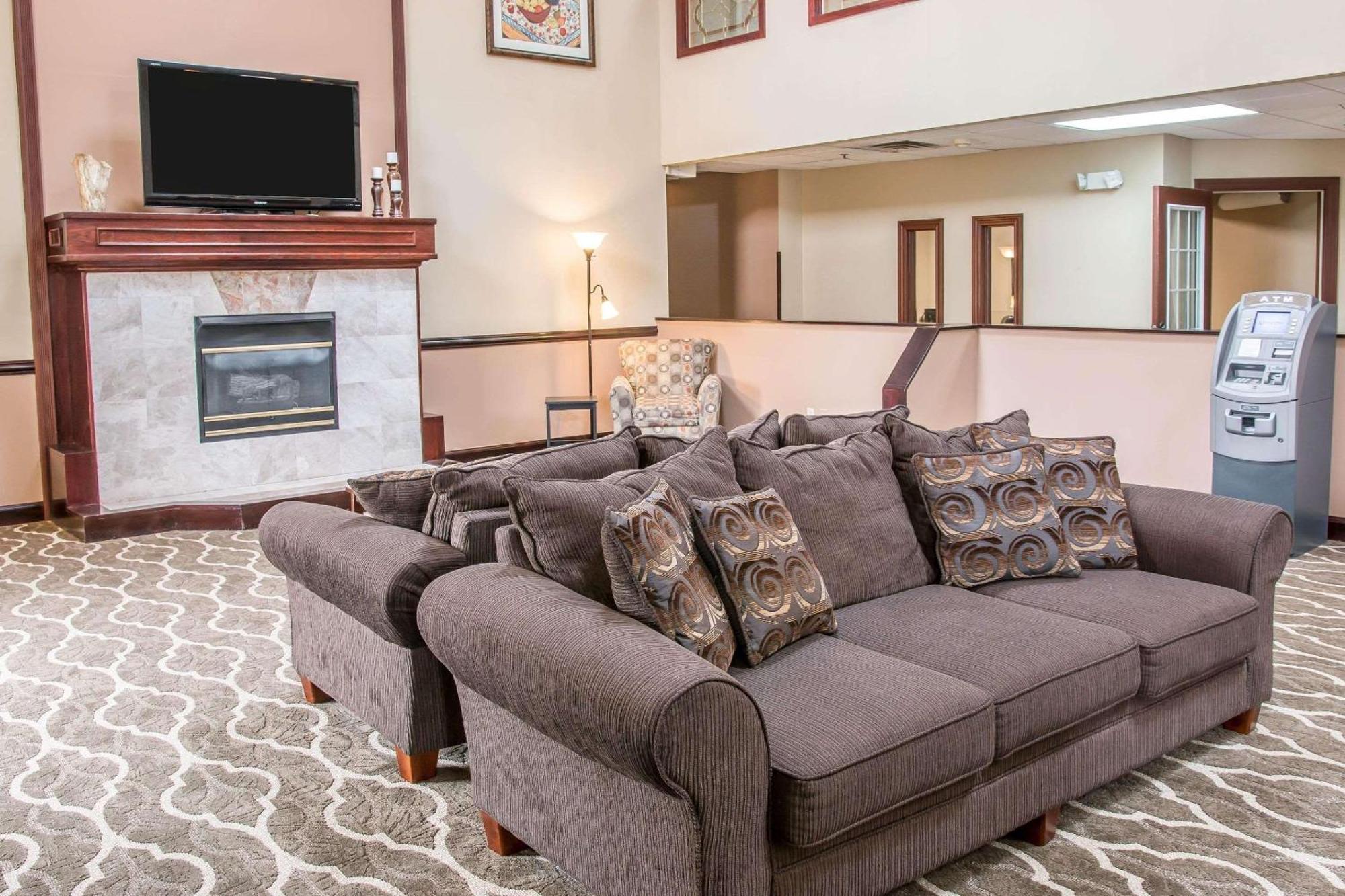 Country Inn & Suites By Radisson, Battle Creek, Mi Екстер'єр фото